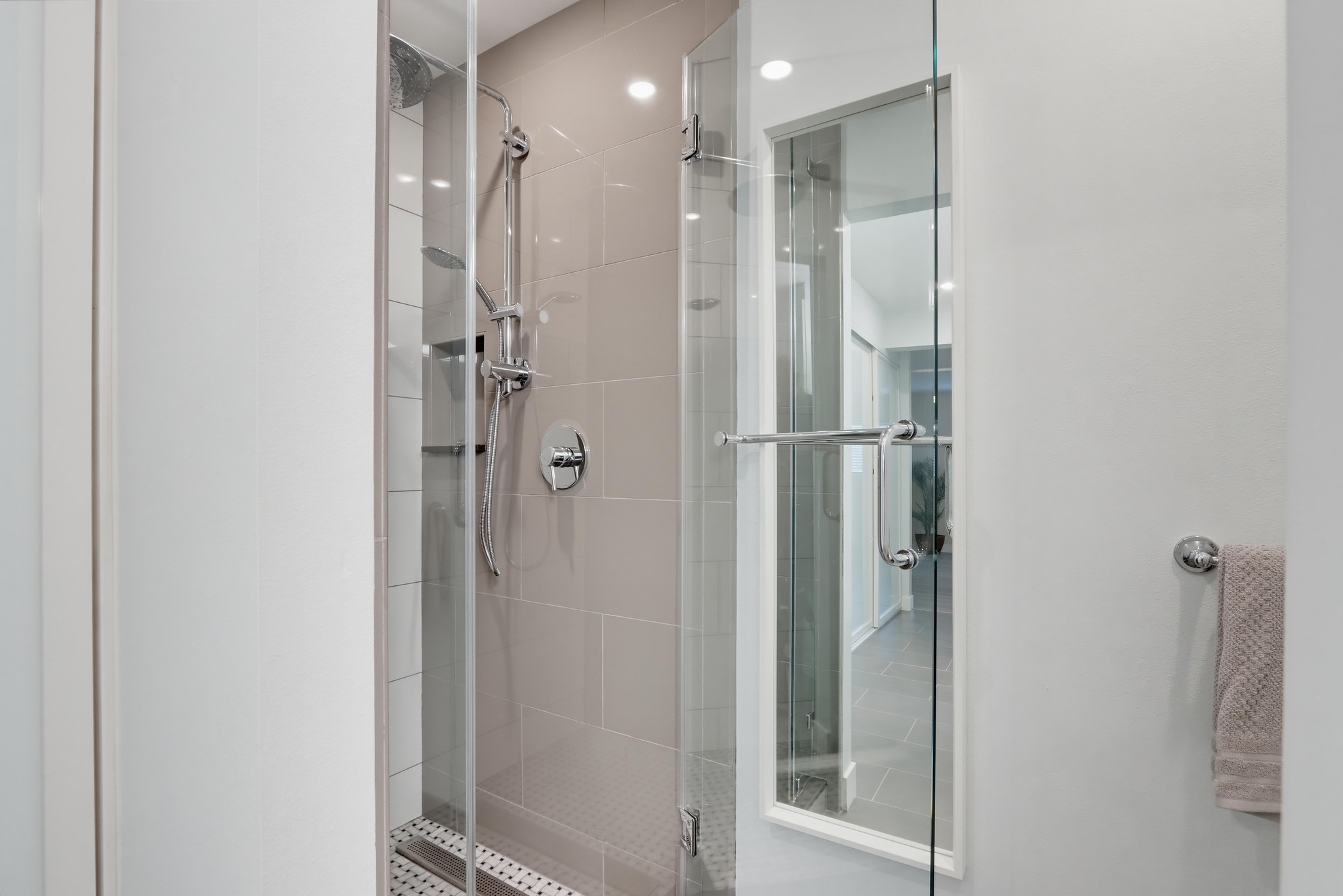 Virtual tour photo 62 of 71 for 3123 Via Serena N Unit C