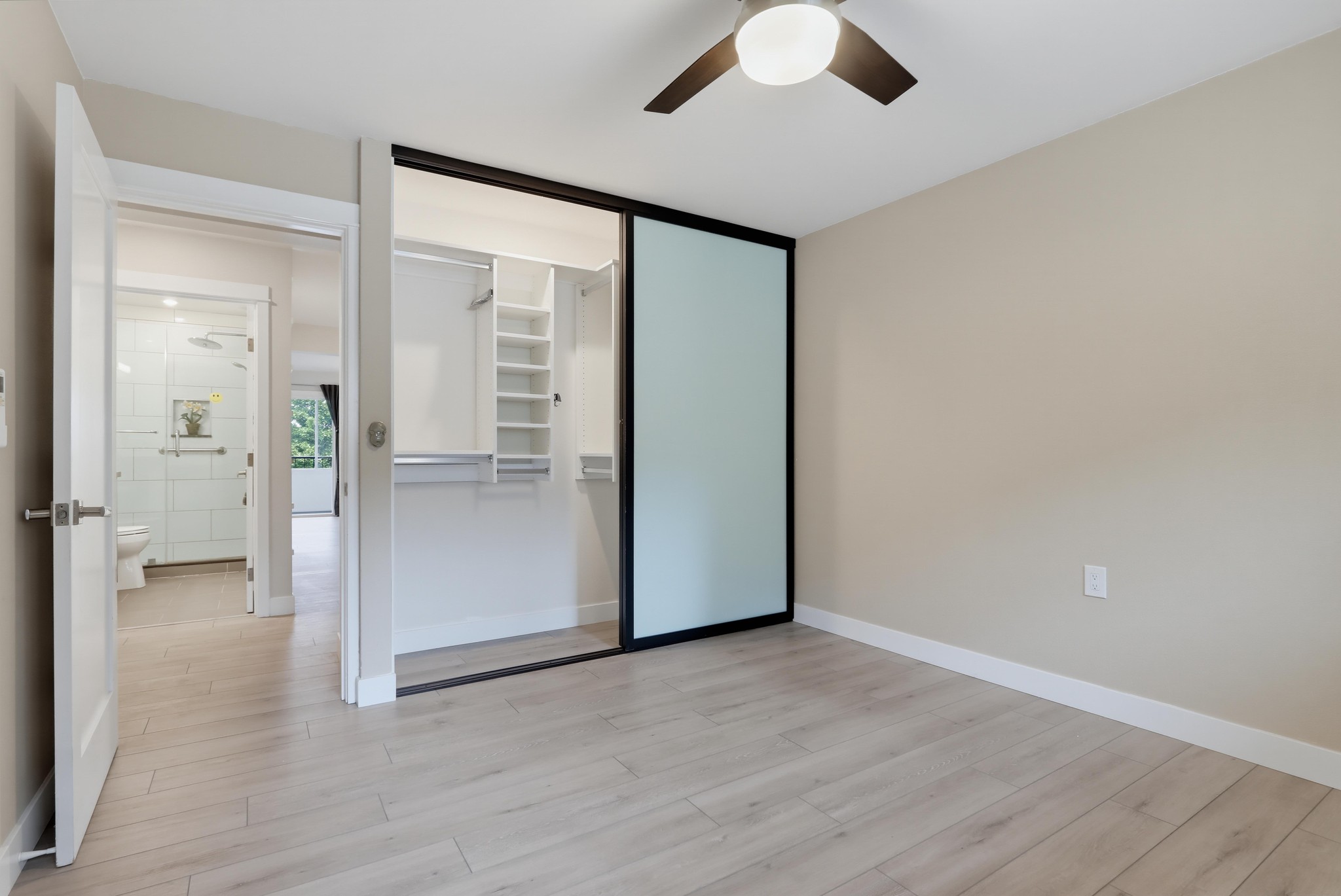Virtual tour photo 66 of 71 for 3123 Via Serena N Unit C