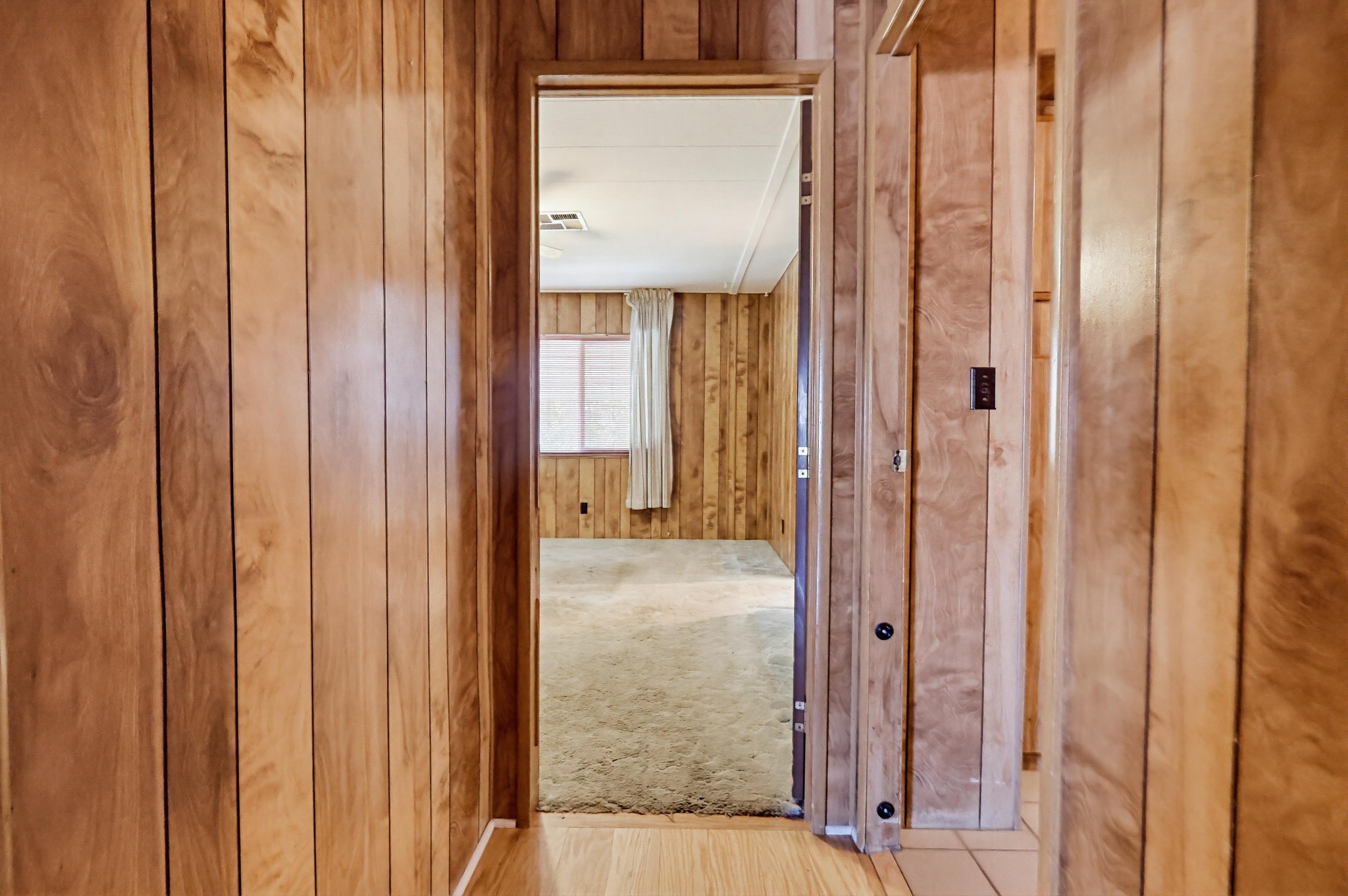 Virtual tour photo 43 of 92 for 31244 N Lakehills Rd #17