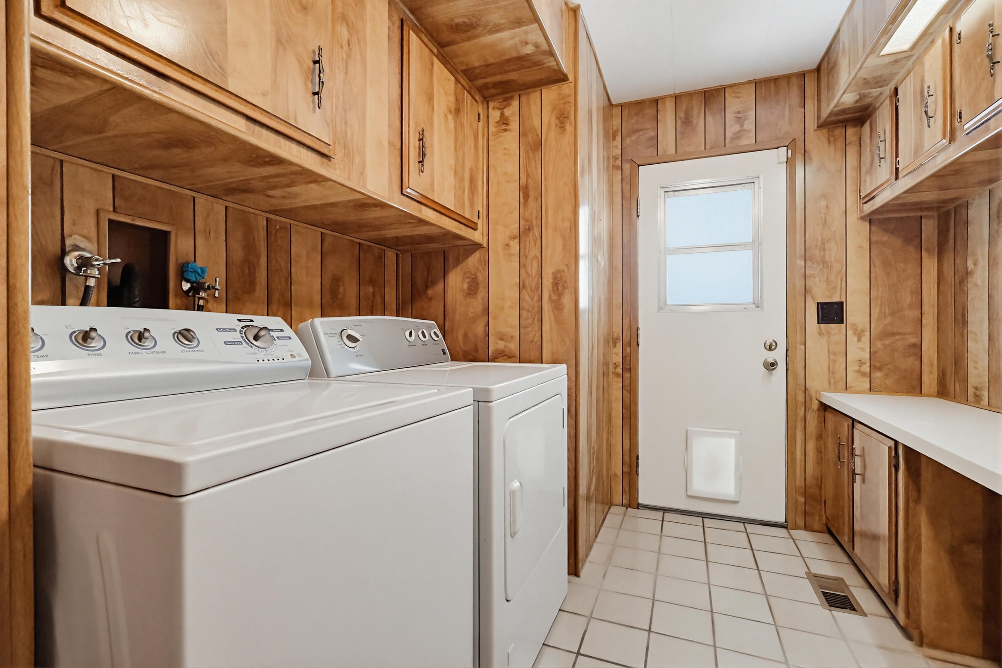 Virtual tour photo 44 of 92 for 31244 N Lakehills Rd #17