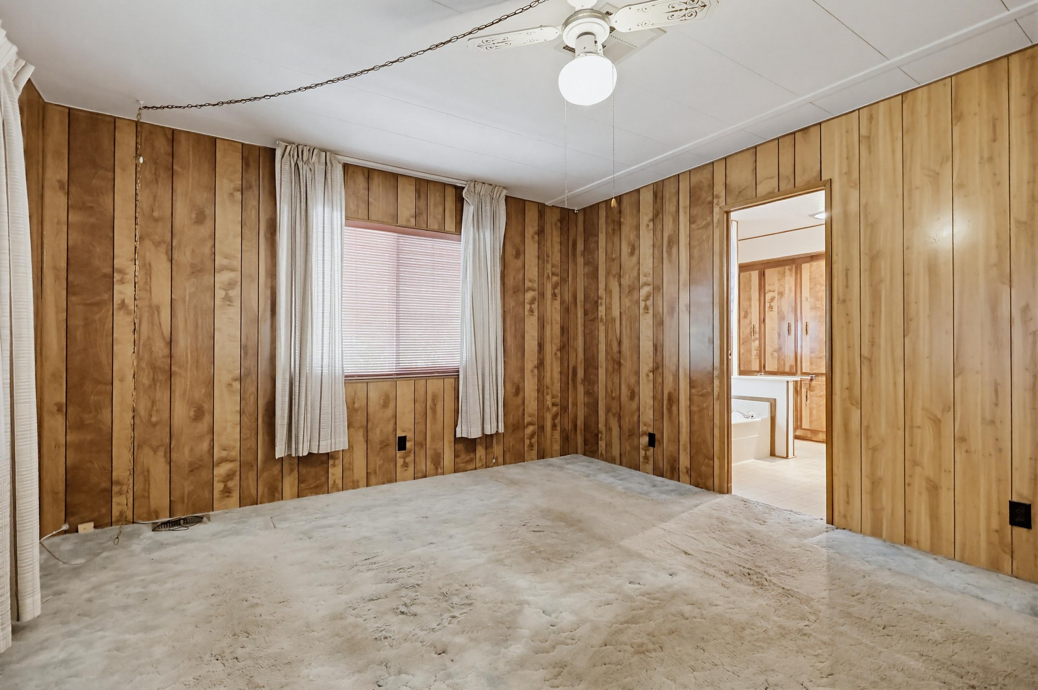 Virtual tour photo 48 of 92 for 31244 N Lakehills Rd #17