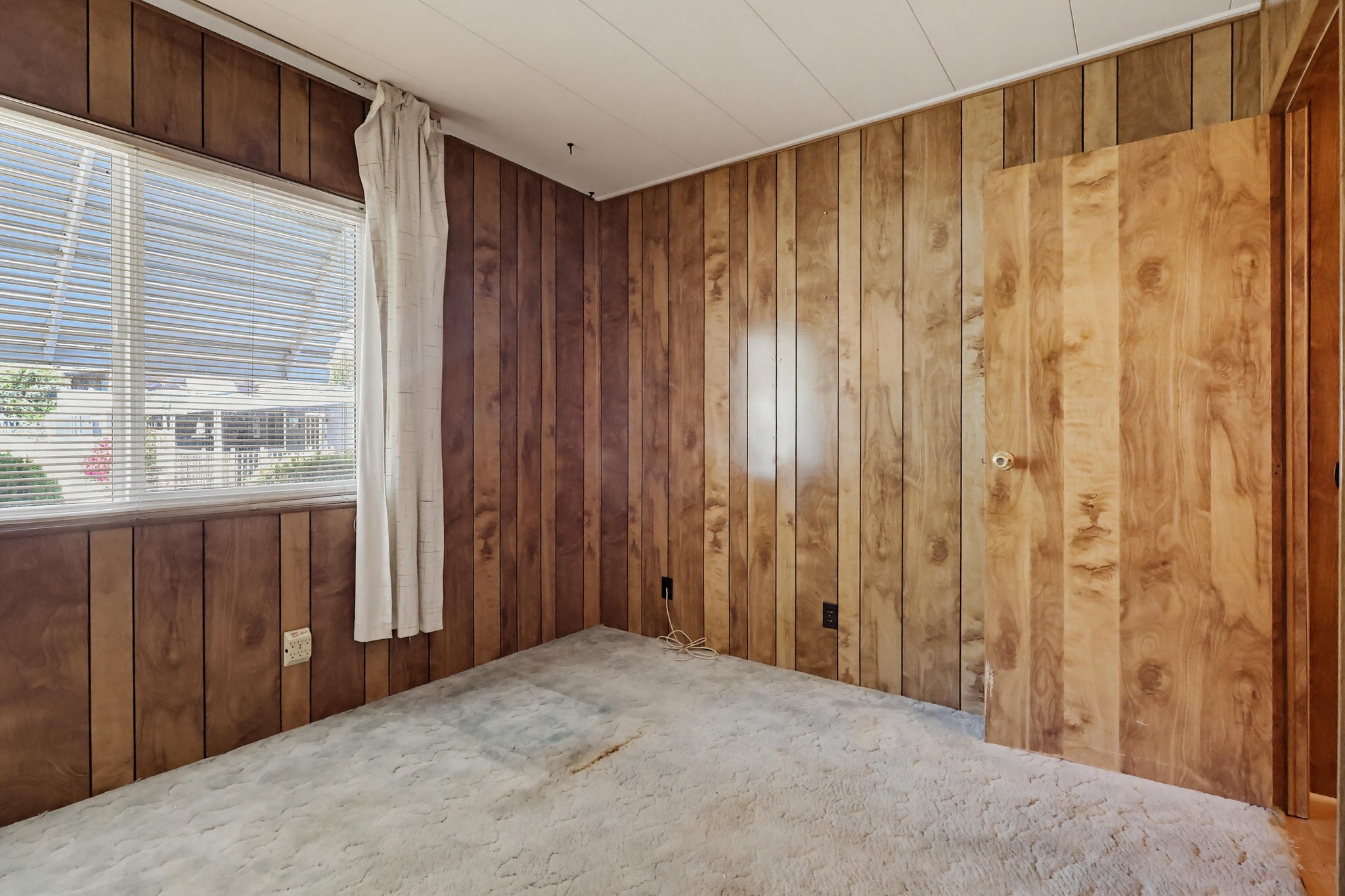 Virtual tour photo 72 of 92 for 31244 N Lakehills Rd #17