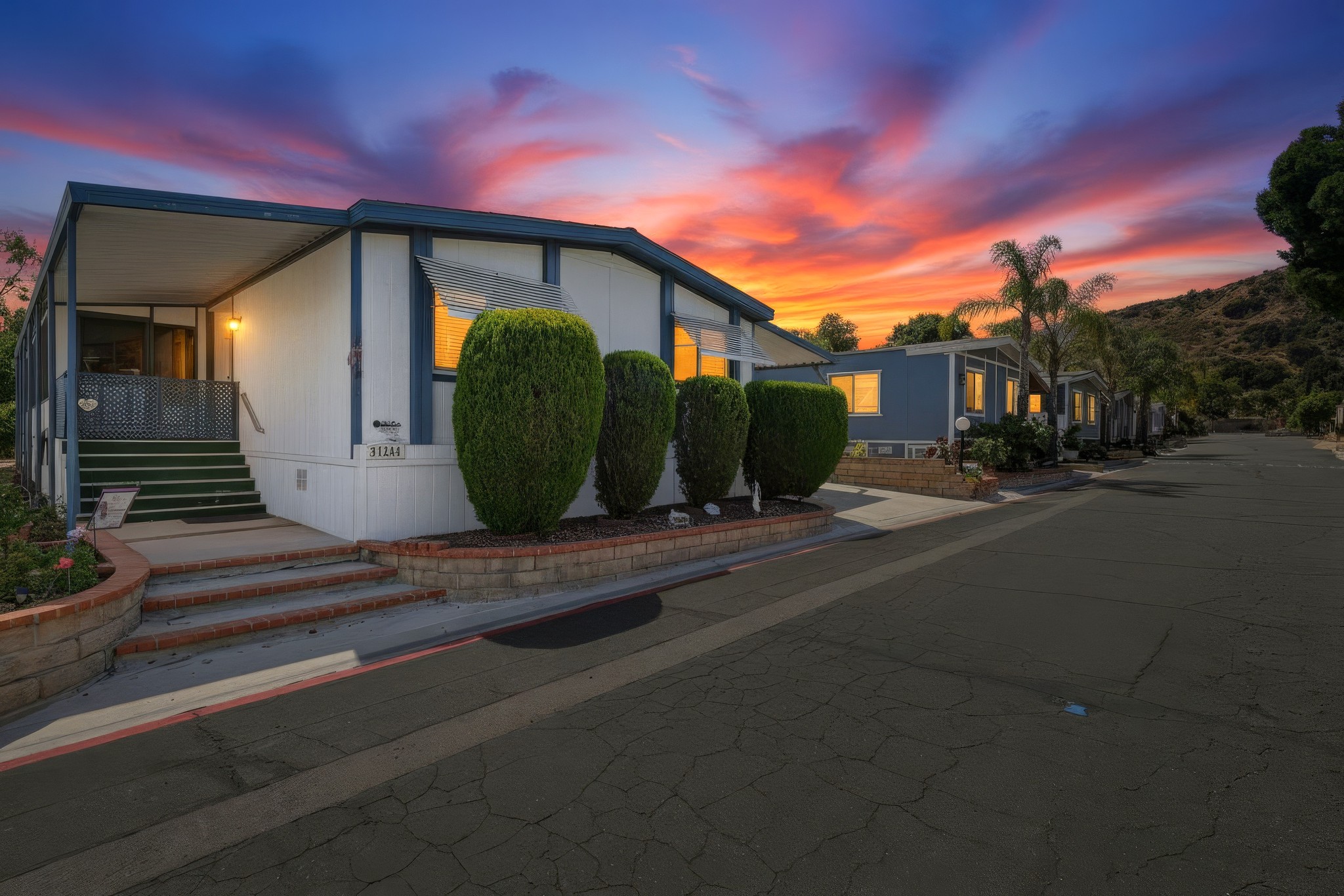 Virtual tour photo 92 of 92 for 31244 N Lakehills Rd #17