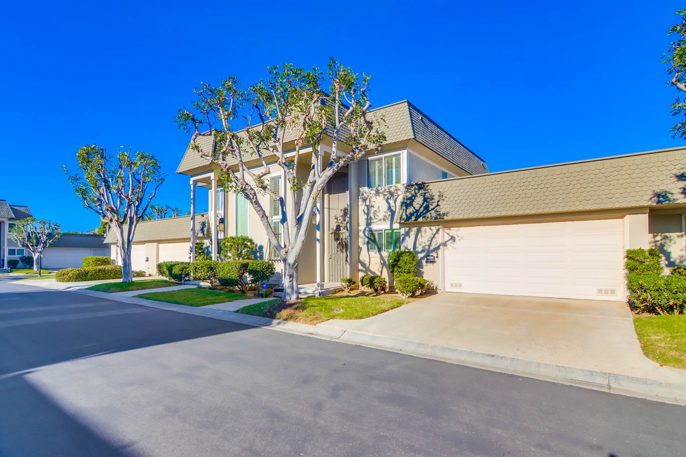 Virtual tour photo 8 of 54 for 3125 Orleans E