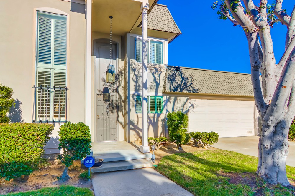 Virtual tour photo 9 of 54 for 3125 Orleans E