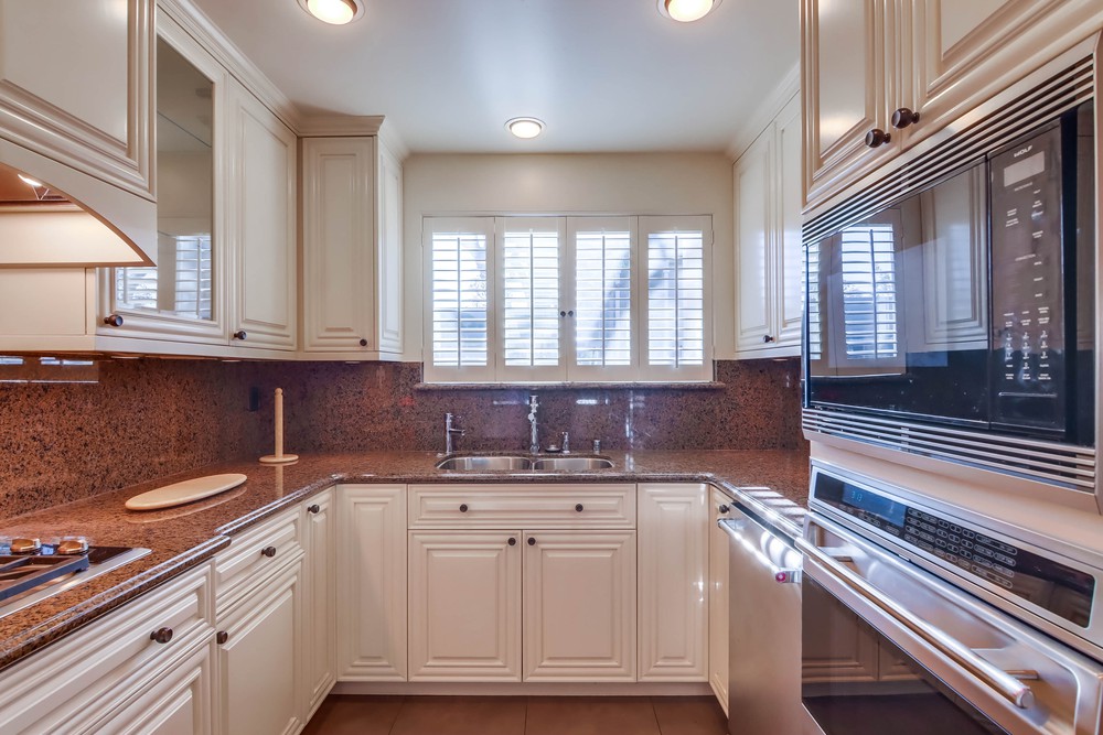Virtual tour photo 22 of 54 for 3125 Orleans E