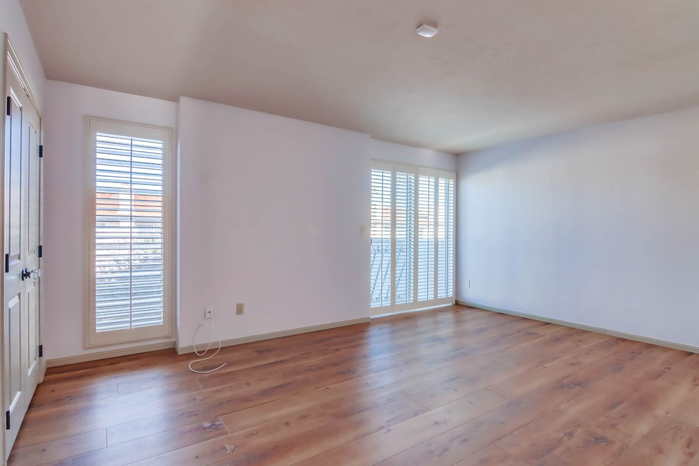 Virtual tour photo 40 of 54 for 3125 Orleans E