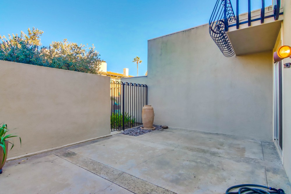 Virtual tour photo 46 of 54 for 3125 Orleans E