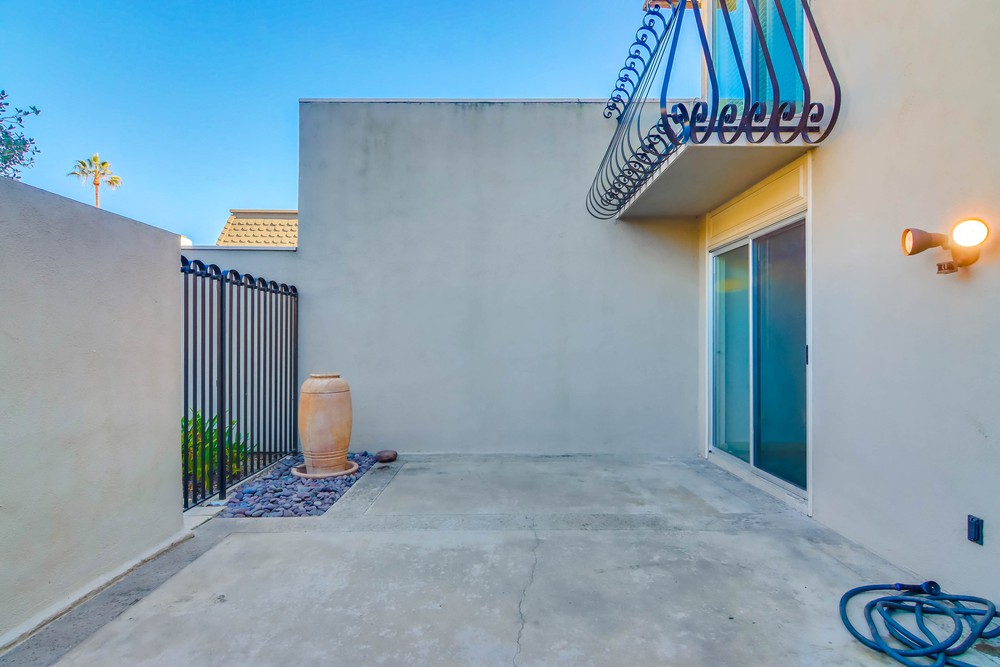 Virtual tour photo 47 of 54 for 3125 Orleans E
