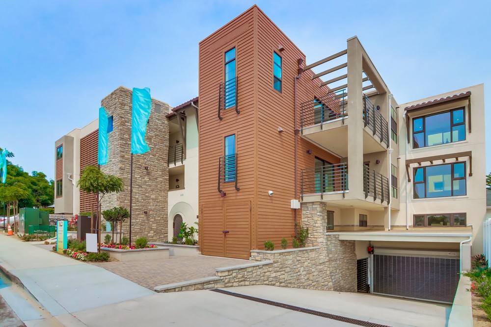 Virtual tour photo 4 of 66 for 3128 Cañon St