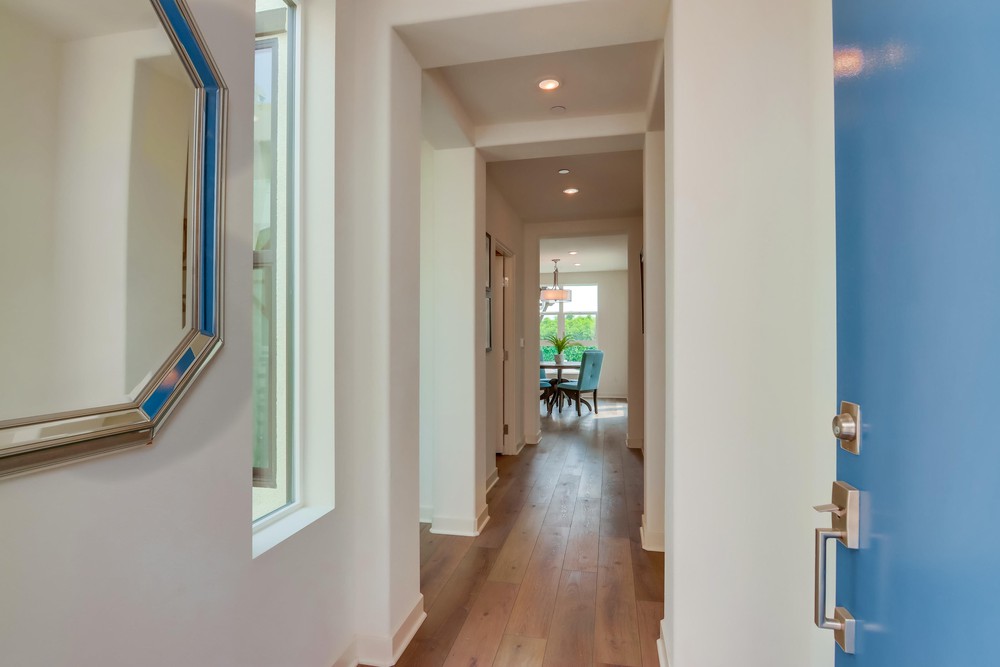 Virtual tour photo 10 of 66 for 3128 Cañon St