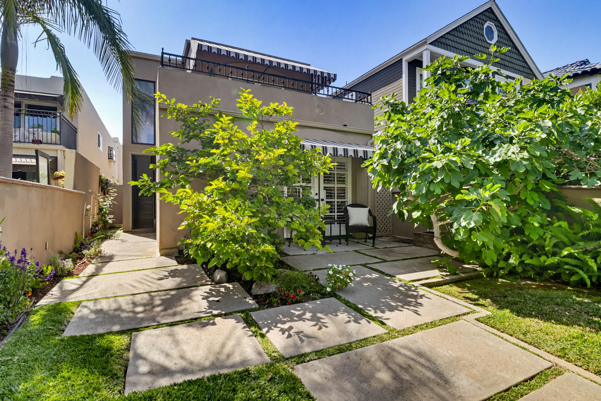 Virtual tour photo 5 of 60 for 313 I Ave