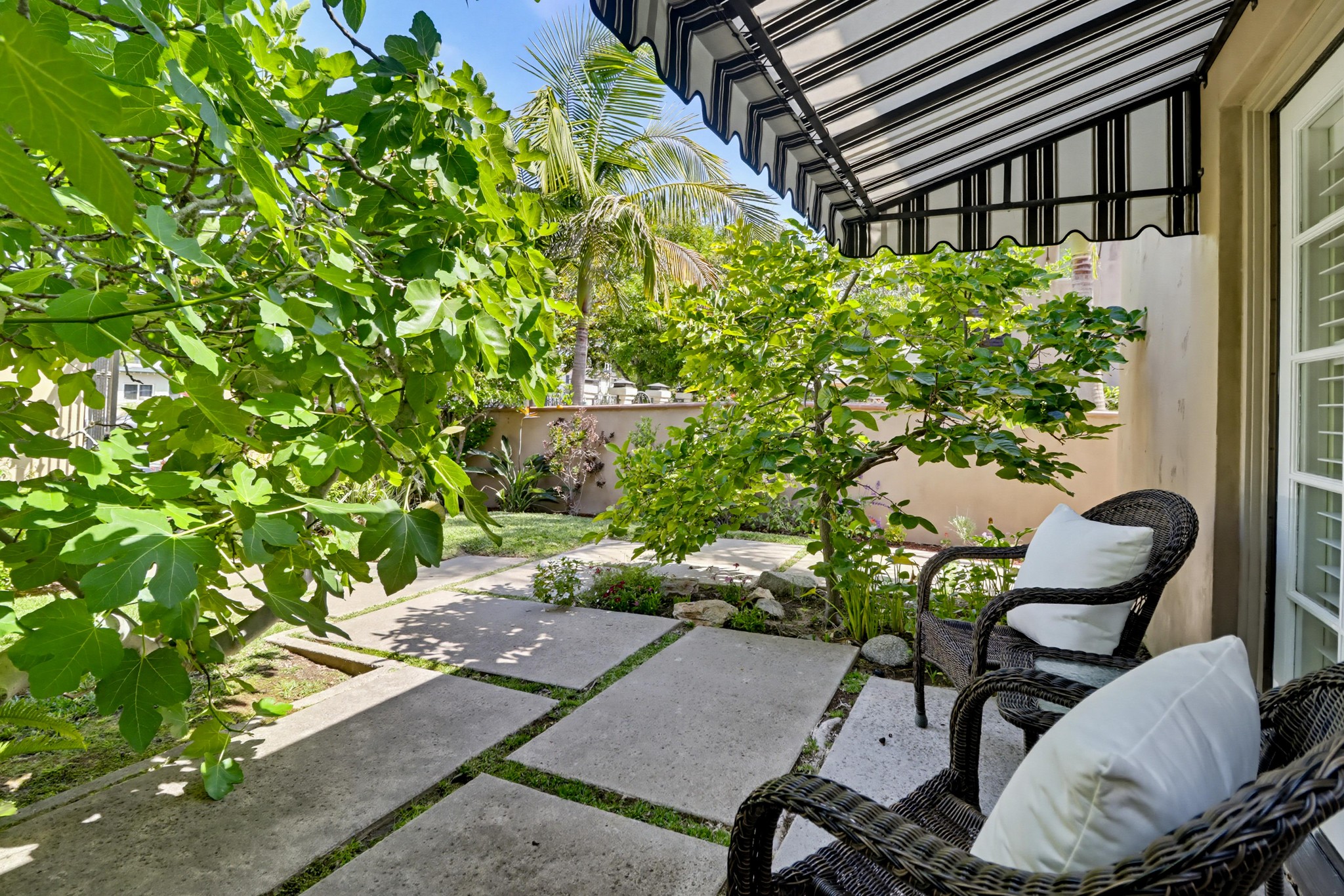 Virtual tour photo 7 of 60 for 313 I Ave