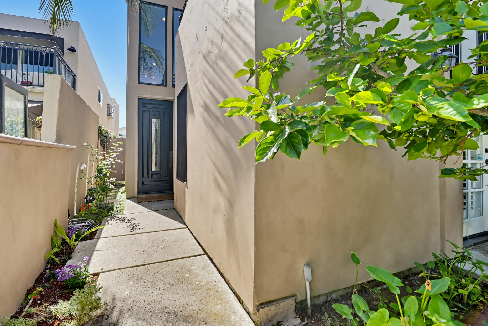 Virtual tour photo 10 of 60 for 313 I Ave