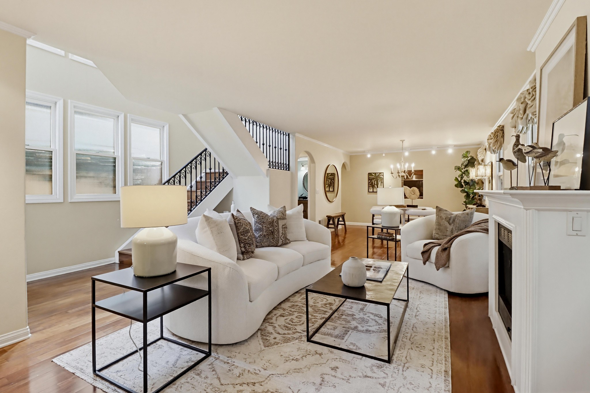 Virtual tour photo 13 of 60 for 313 I Ave