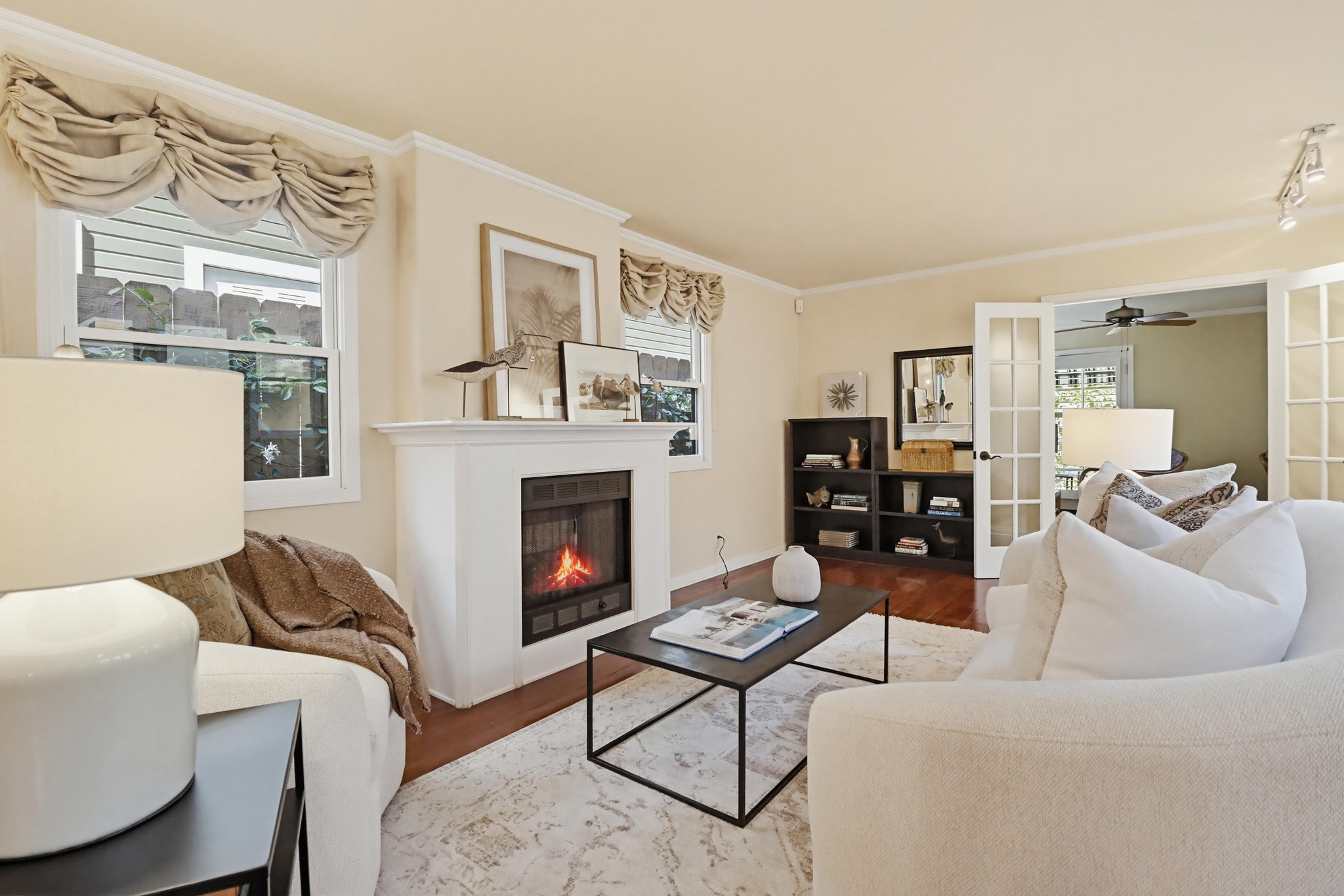 Virtual tour photo 17 of 60 for 313 I Ave