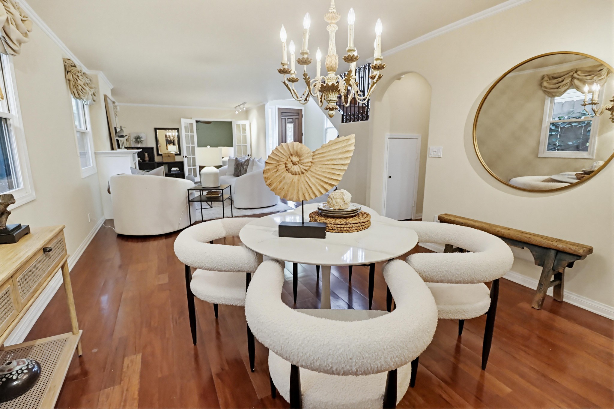 Virtual tour photo 23 of 60 for 313 I Ave