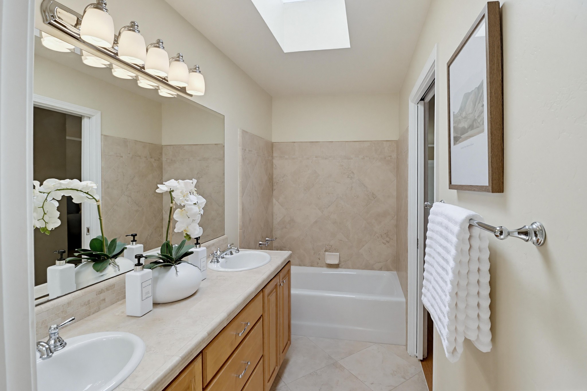 Virtual tour photo 49 of 60 for 313 I Ave