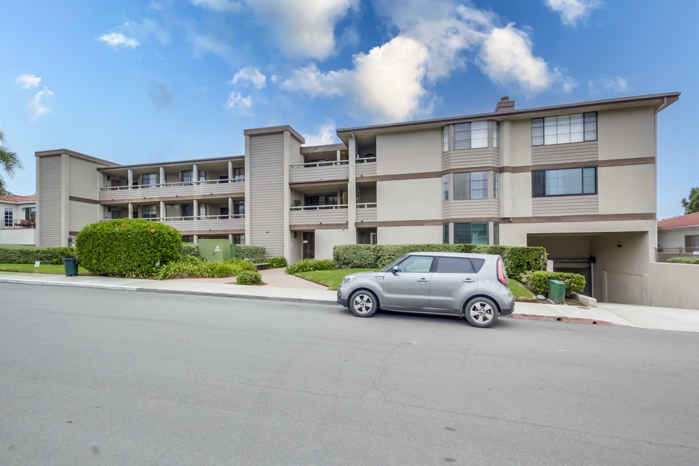 Virtual tour photo 3 of 43 for 3130 Avenida De Portugal