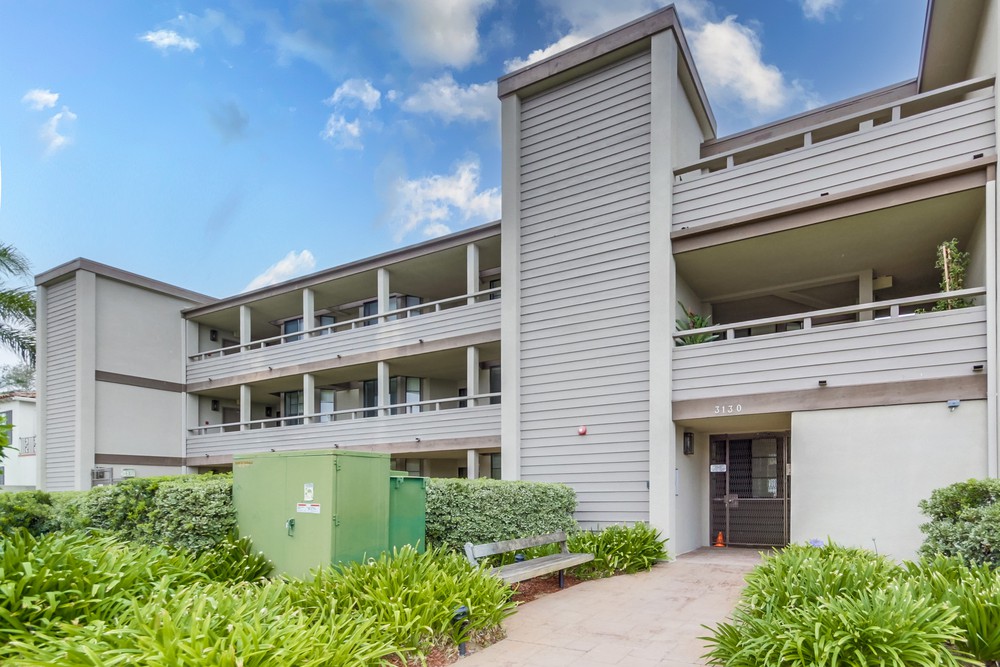 Virtual tour photo 4 of 43 for 3130 Avenida De Portugal