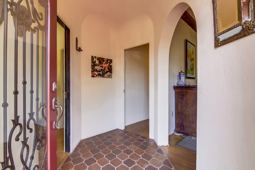 Virtual tour photo 7 of 56 for 3130 Homer St