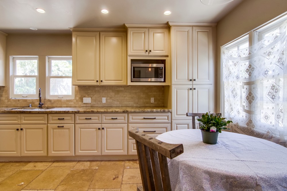 Virtual tour photo 17 of 56 for 3130 Homer St