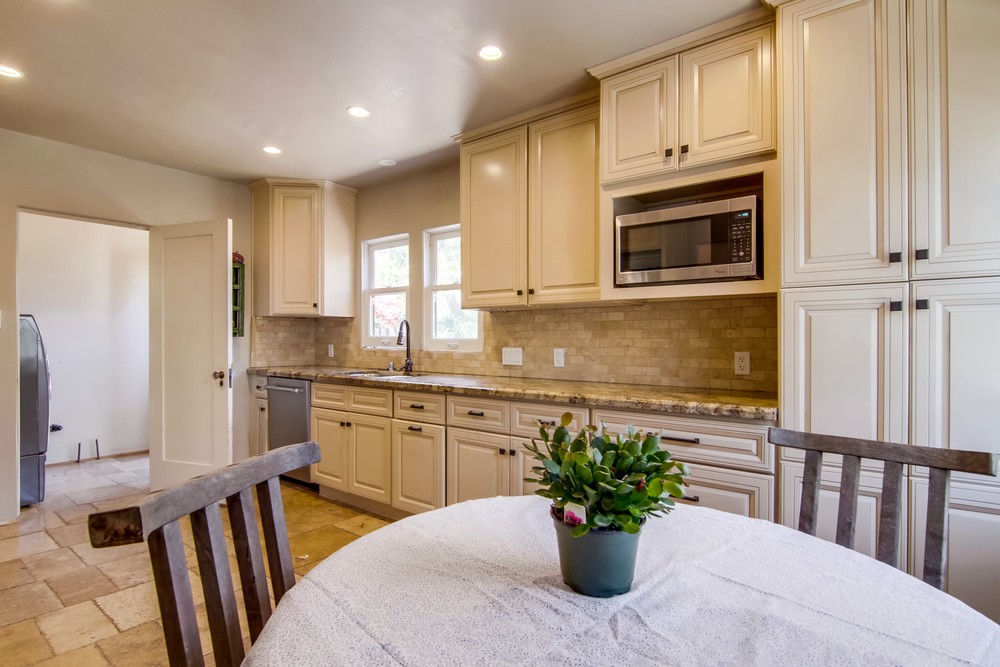 Virtual tour photo 18 of 56 for 3130 Homer St