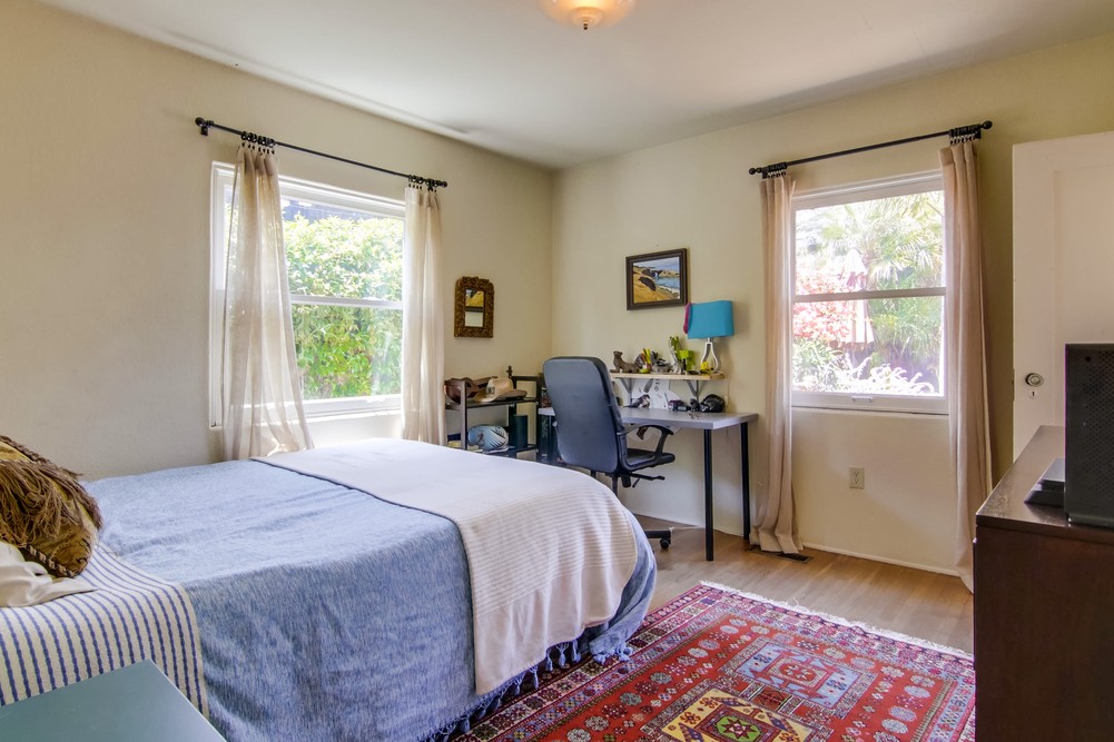 Virtual tour photo 31 of 56 for 3130 Homer St