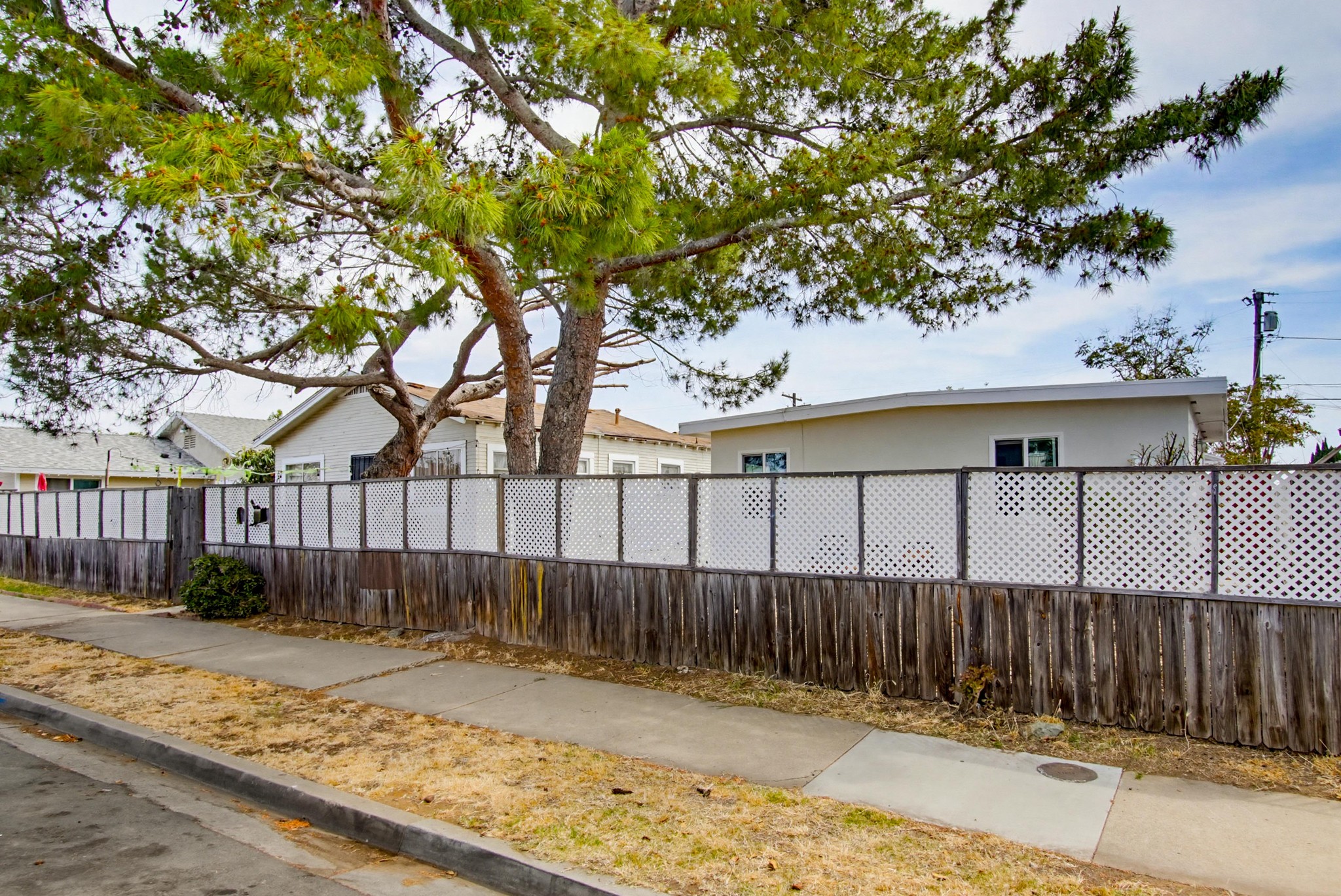 Virtual tour photo 3 of 41 for 3131 Chamoune Ave