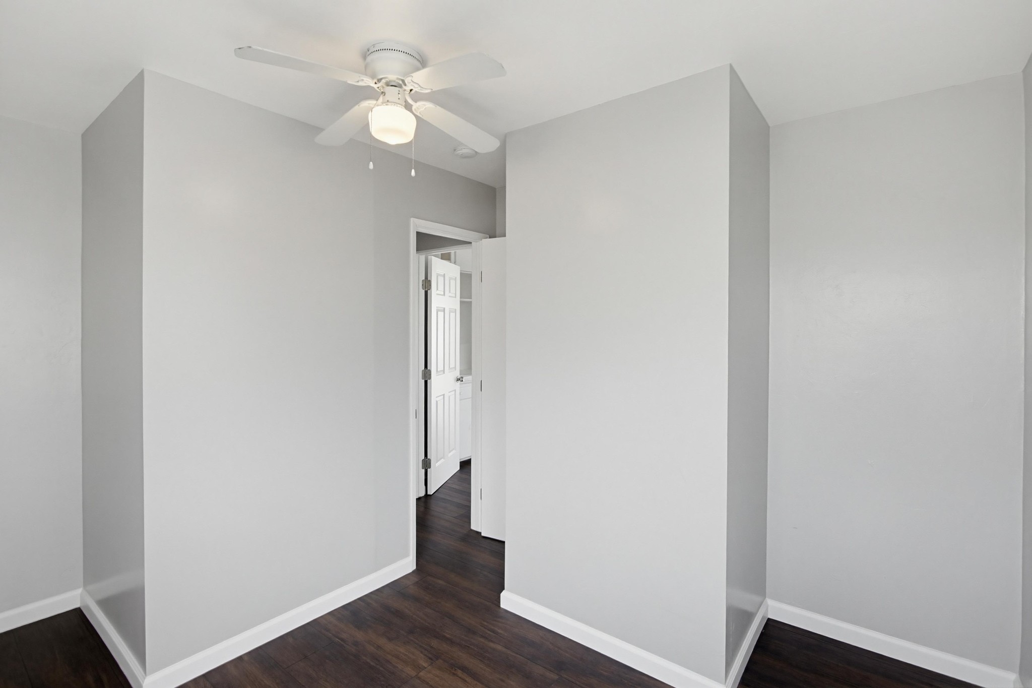 Virtual tour photo 31 of 41 for 3131 Chamoune Ave