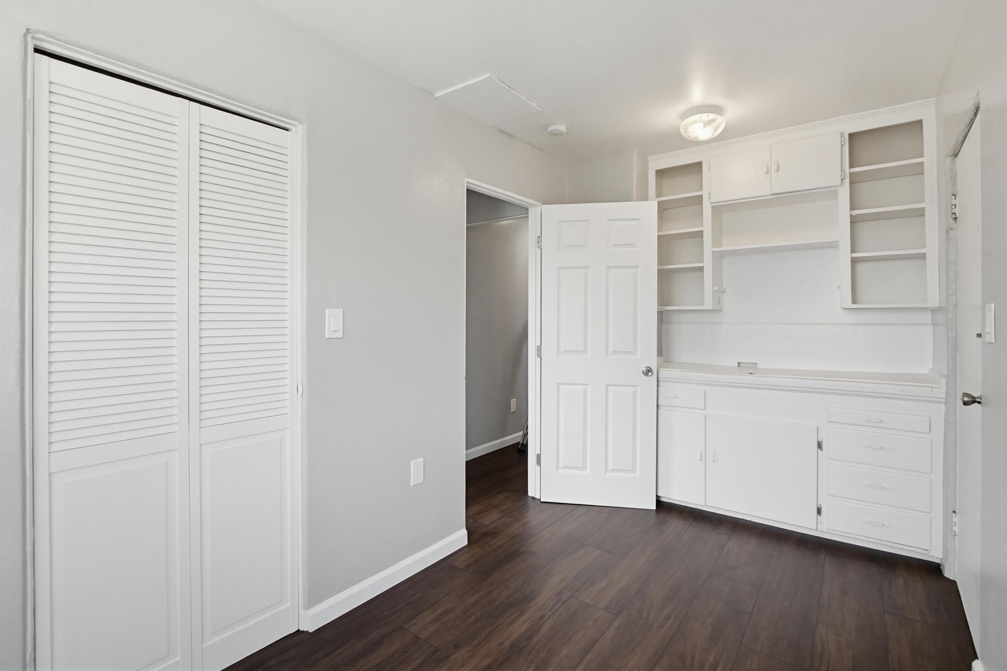 Virtual tour photo 34 of 41 for 3131 Chamoune Ave