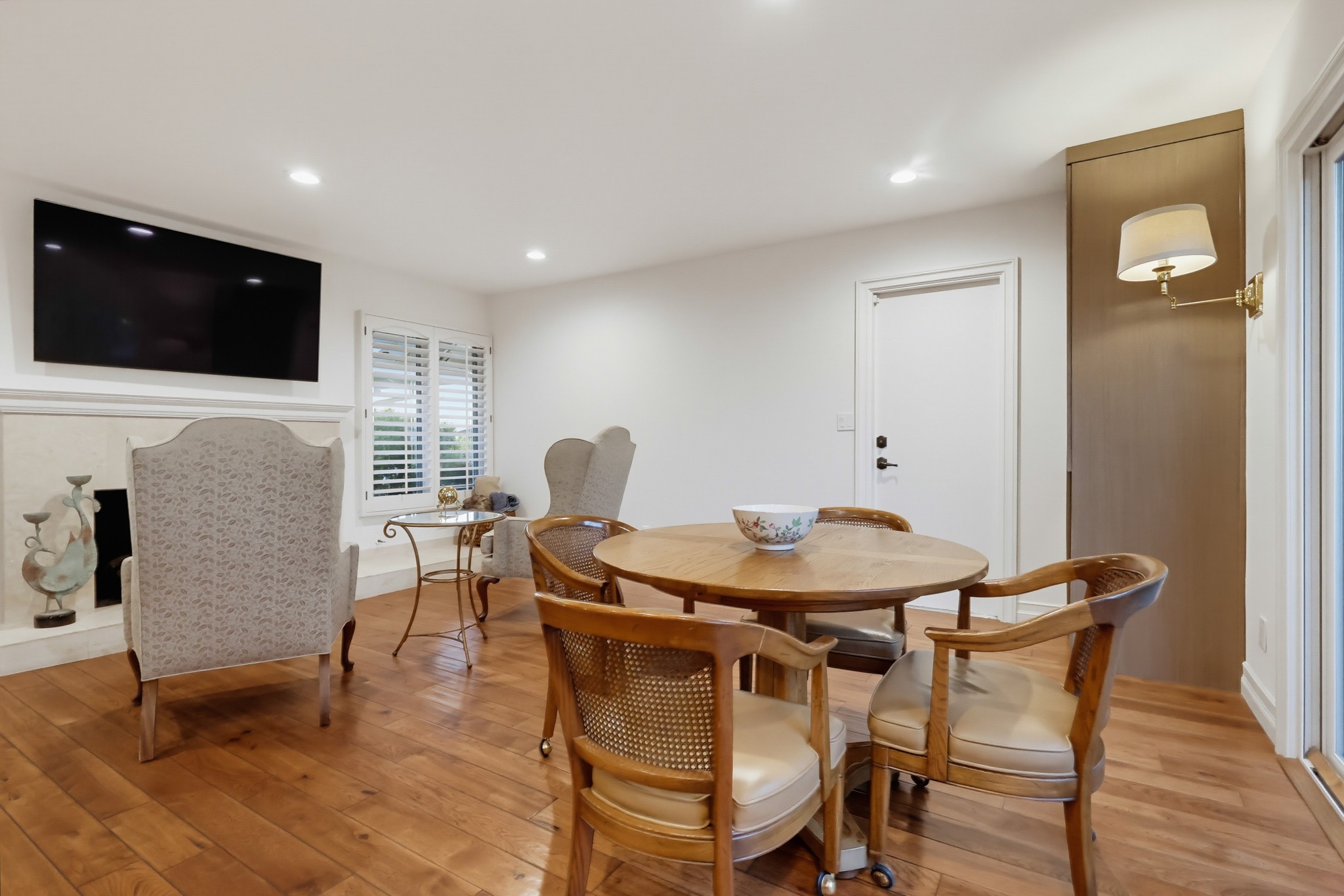 Virtual tour photo 57 of 158 for 31316 Eaglehaven Cir