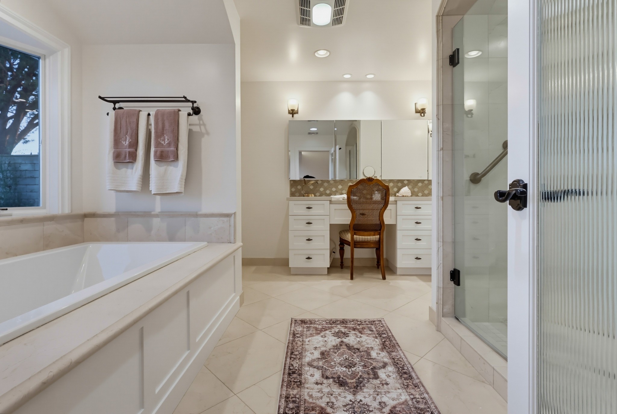 Virtual tour photo 98 of 158 for 31316 Eaglehaven Cir