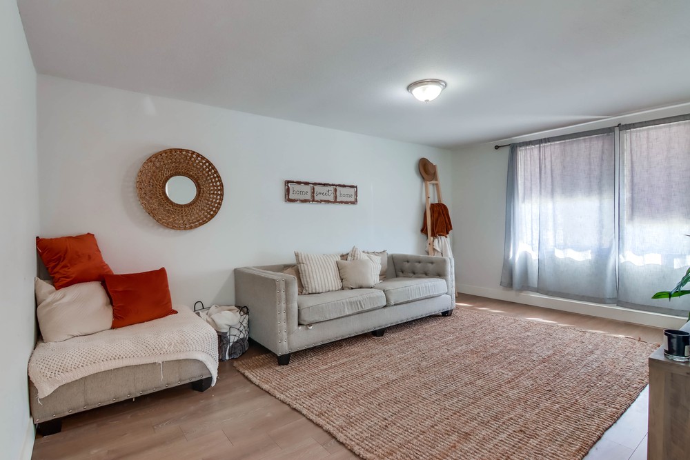 Virtual tour photo 11 of 45 for 3132 38th St