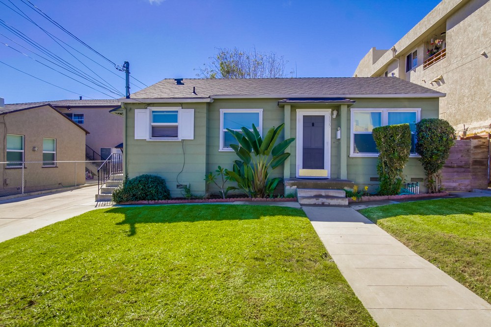 Virtual tour photo 1 of 46 for 3133 Ingelow St