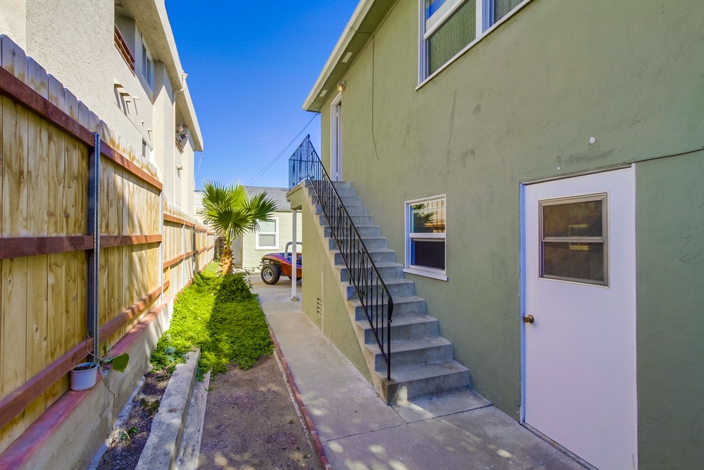 Virtual tour photo 27 of 46 for 3133 Ingelow St