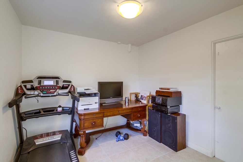 Virtual tour photo 29 of 46 for 3133 Ingelow St