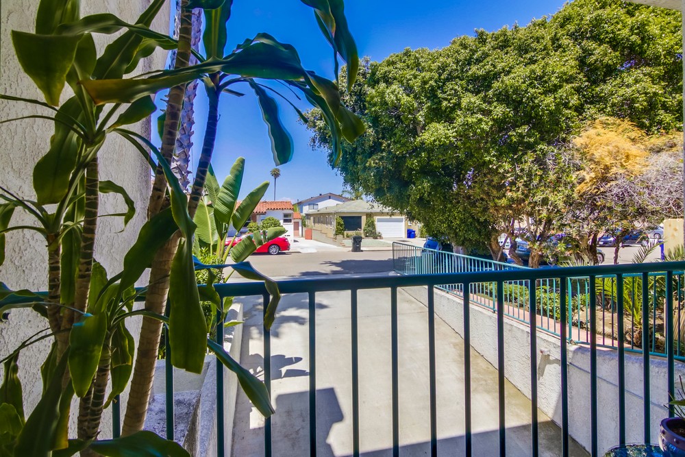 Virtual tour photo 23 of 41 for 3135 Dickens St