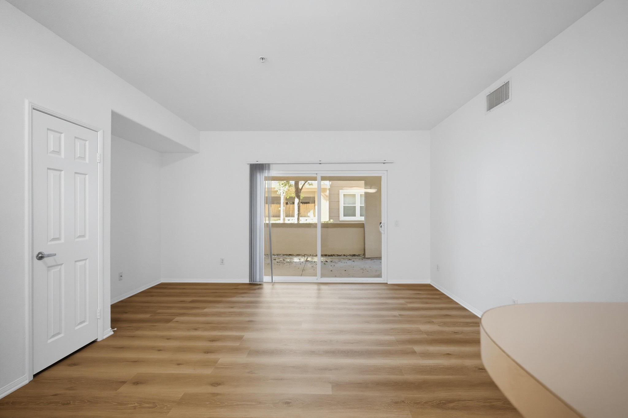 Virtual tour photo 14 of 39 for 31389 Taylor Ln
