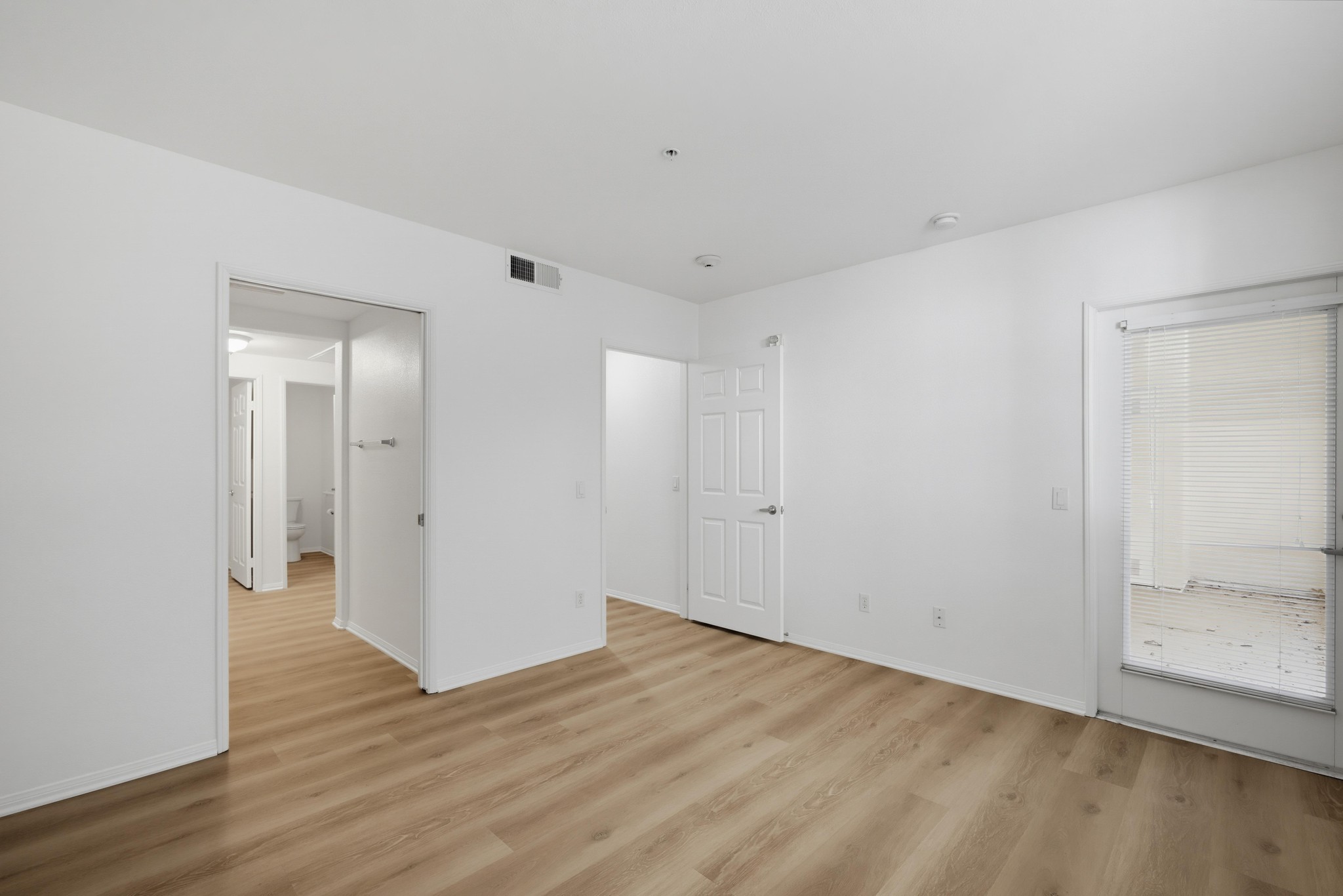 Virtual tour photo 25 of 39 for 31389 Taylor Ln