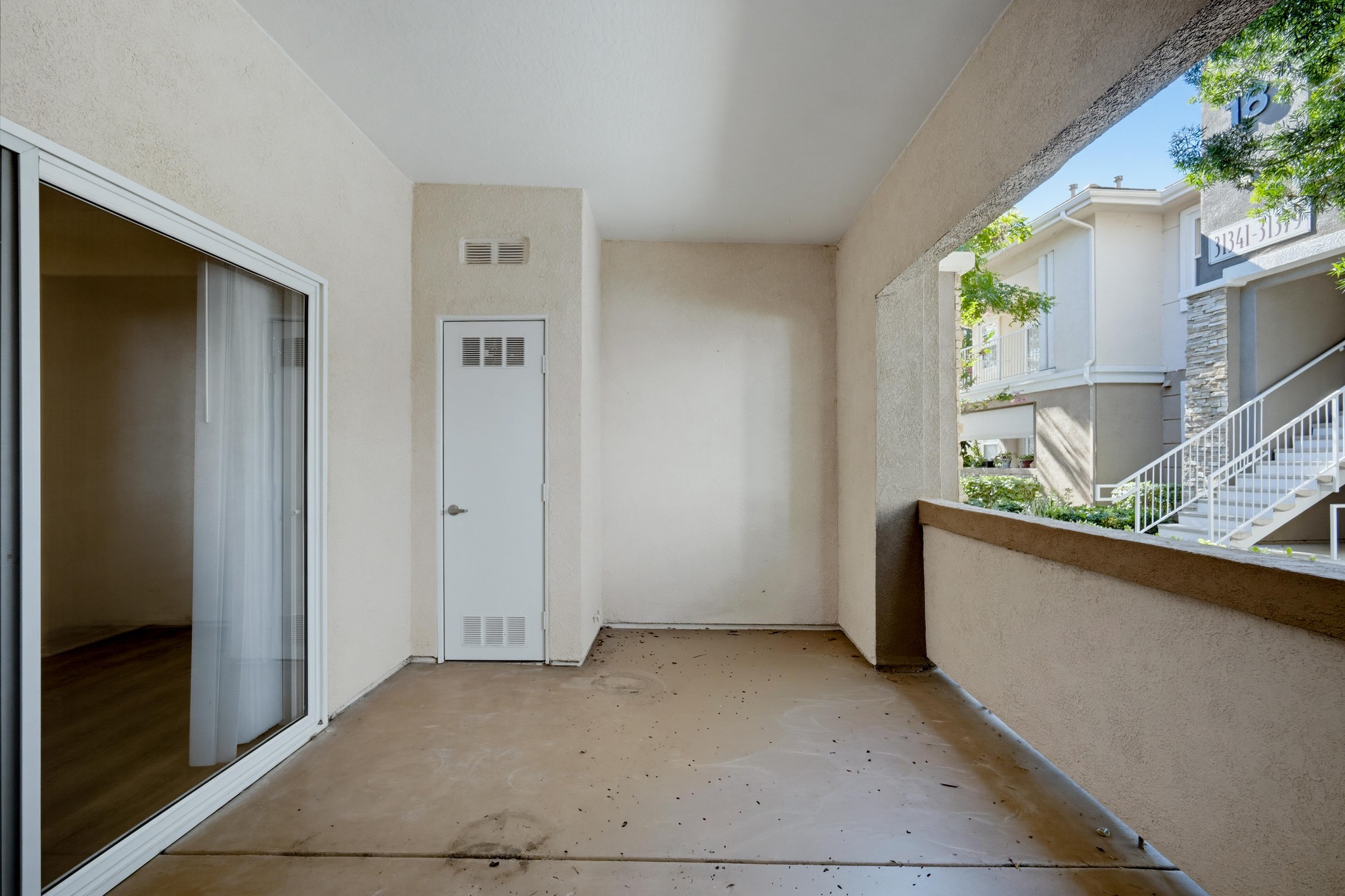 Virtual tour photo 27 of 39 for 31389 Taylor Ln