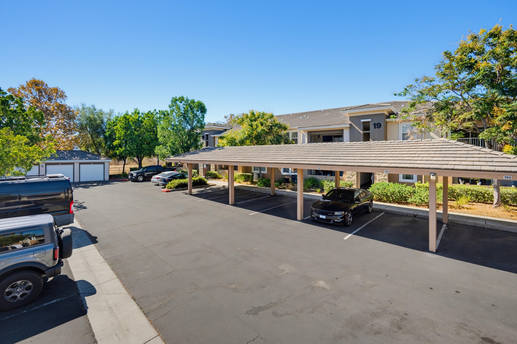 Virtual tour photo 29 of 39 for 31389 Taylor Ln
