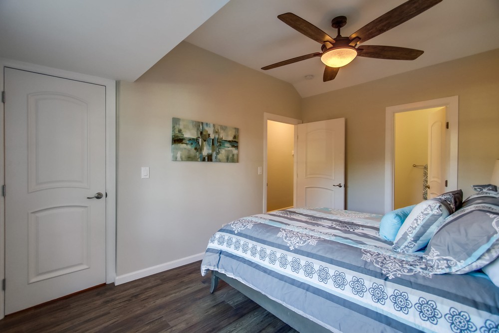 Virtual tour photo 30 of 81 for 3140 Grape Street