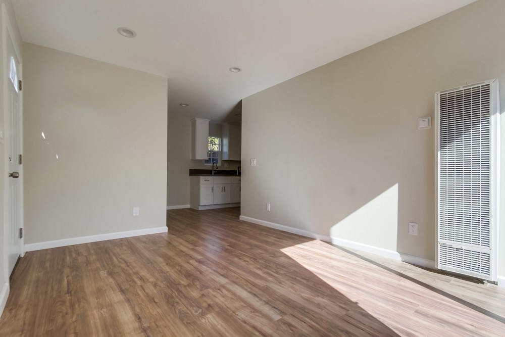 Virtual tour photo 77 of 81 for 3140 Grape Street