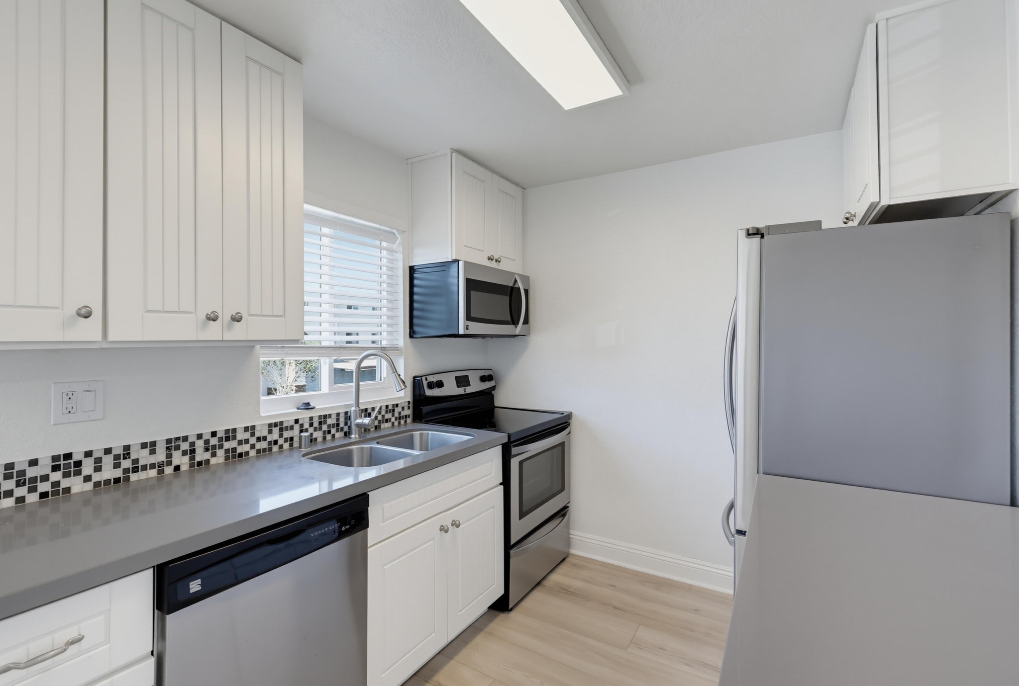 Virtual tour photo 22 of 49 for 3140 Midway Dr Unit A202