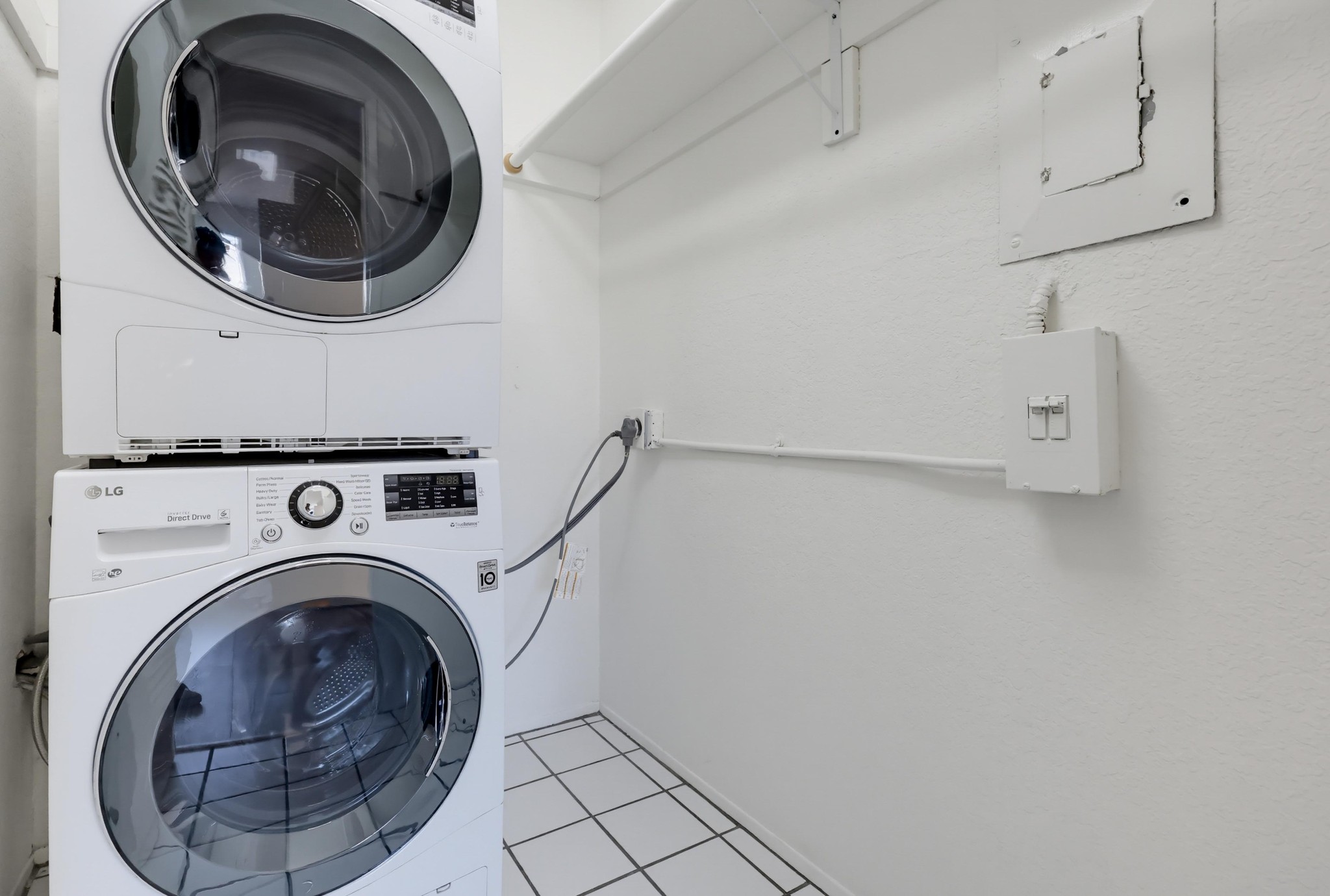 Virtual tour photo 31 of 49 for 3140 Midway Dr Unit A202