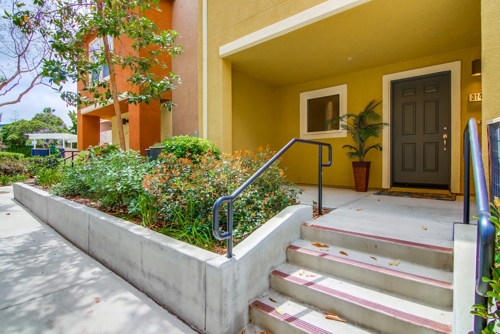 Virtual tour photo 1 of 29 for 3141 Lighthouse Ridge Ln