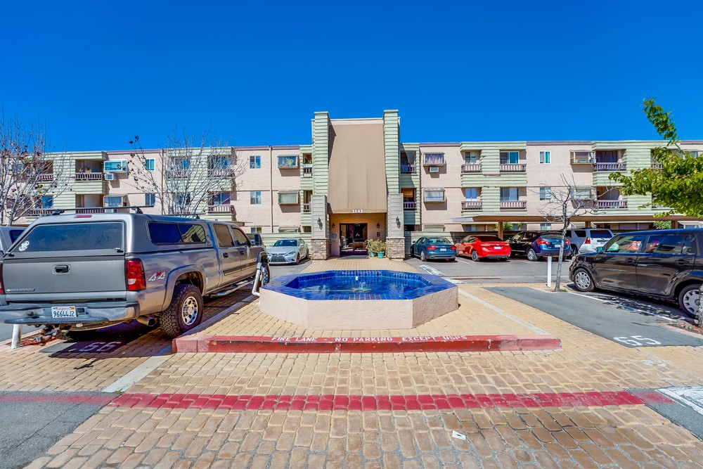 Virtual tour photo 3 of 32 for 3142 Midway Dr #109