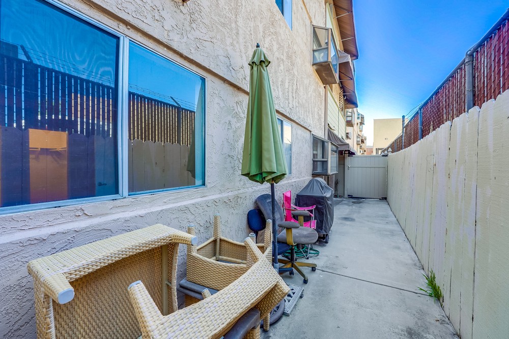 Virtual tour photo 7 of 32 for 3142 Midway Dr #109
