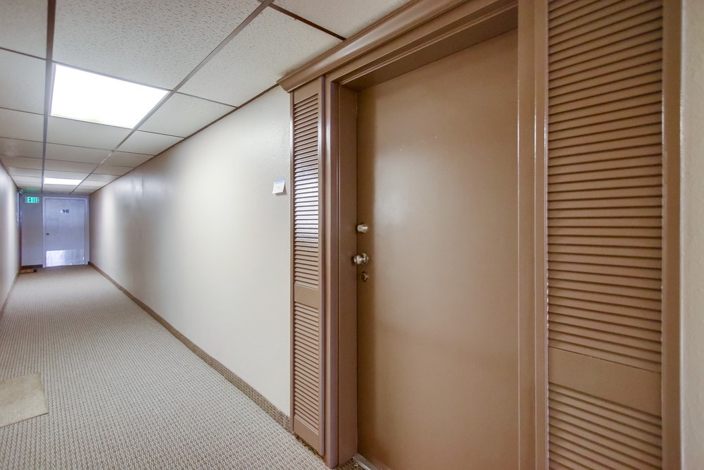Virtual tour photo 4 of 39 for 3142 Midway Dr b210